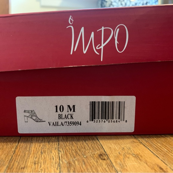 Marc Fisher Red Heels Size 10M - Picture 6 of 7